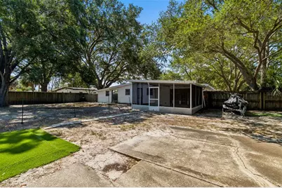 4437 W Bay Avenue, Tampa, FL 33616 - Photo 32