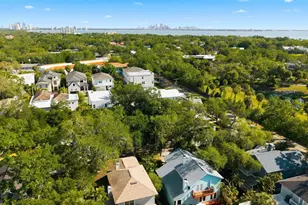 2607 W Wyoming Ave, Tampa, FL 33611 - Photo 32