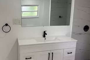 4519 5th Ave S, Saint Petersburg, FL 33711 - Photo 24
