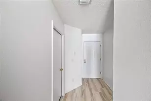 13307 Ashbark Ct, Riverview, FL 33579 - Photo 6