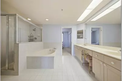 670 Island Way #807, Clearwater Beach, FL 33767 - Photo 22