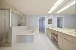 670 Island Way, Clearwater Beach, FL 33767 - Photo 22