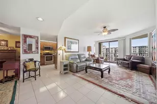 670 Island Way, Clearwater Beach, FL 33767 - Photo 8