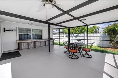 742 45th Avenue NE, Saint Petersburg, FL 33703 - Photo 22
