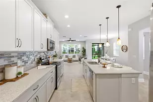 30040 Southwell Ln, Wesley Chapel, FL 33543 - Photo 12