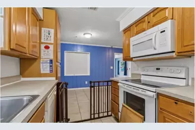 613 5th Avenue SE, Largo, FL 33771 - Photo 10