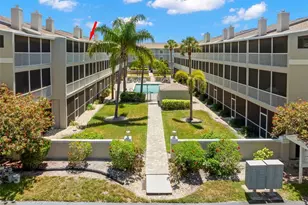 737 Pinellas Bayway S, Saint Petersburg, FL 33715 - Photo 2