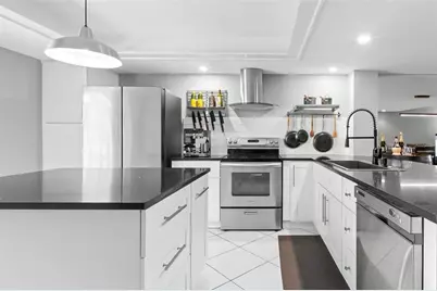 737 Pinellas Bayway S #308, Saint Petersburg, FL 33715 - Photo 8