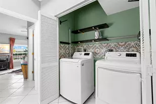 737 Pinellas Bayway S, Saint Petersburg, FL 33715 - Photo 24