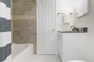 9217 Spyglass Ct, Tampa, FL 33615 - Photo 26