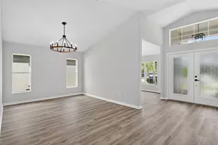 7705 Nottinghill Sky Dr, Apollo Beach, FL 33572 - Photo 10