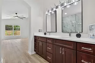 7705 Nottinghill Sky Dr, Apollo Beach, FL 33572 - Photo 38