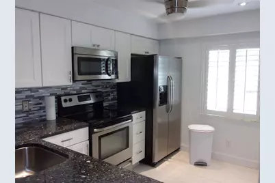 132 E Cypress Court, Oldsmar, FL 34677 - Photo 2