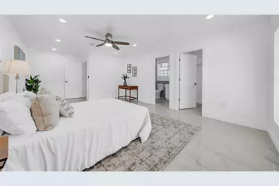2020 58th Avenue S, Saint Petersburg, FL 33712 - Photo 18