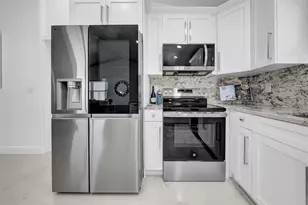 2020 58th Ave S, Saint Petersburg, FL 33712 - Photo 8