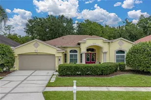 1808 Tangledvine Dr, Wesley Chapel, FL 33543 - Photo 8