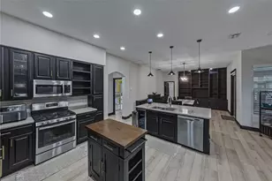 1808 Tangledvine Dr, Wesley Chapel, FL 33543 - Photo 22