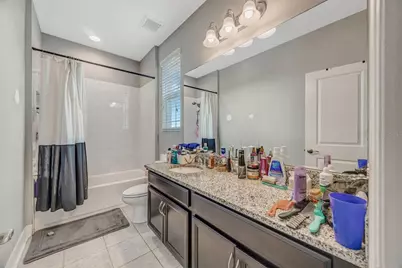 31973 Mardelle Place, Wesley Chapel, FL 33543 - Photo 50
