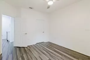 10019 Courtney Palms Blvd, Tampa, FL 33619 - Photo 28