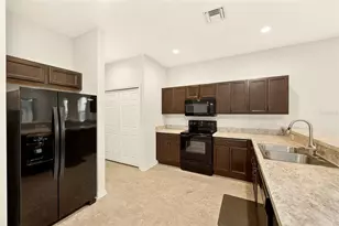 4680 Vignette Wy, Sarasota, FL 34240 - Photo 6