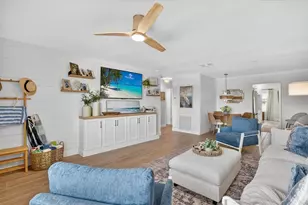 2960 59th Street S, Gulfport, FL 33707 - Photo 2