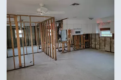 3919 Harrisburg Street NE, Saint Petersburg, FL 33703 - Photo 16