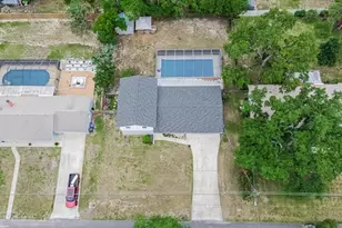 115 W Brentridge Dr, Brandon, FL 33511 - Photo 4