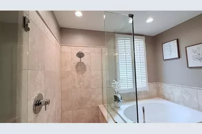 218 Sand Key Estates Drive, Clearwater Beach, FL 33767 - Photo 26