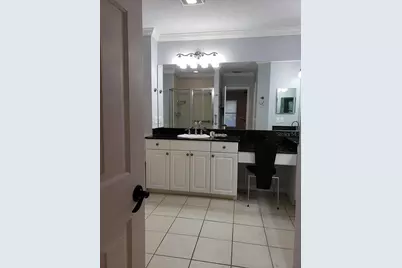 2889 Bayshore Trails Drive, Tampa, FL 33611 - Photo 42