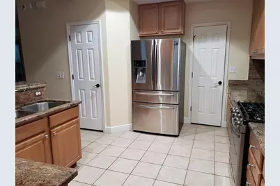 2889 Bayshore Trails Drive, Tampa, FL 33611 - Photo 16