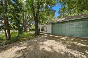 3408 Cullendale Dr, Tampa, FL 33618 - Photo 32