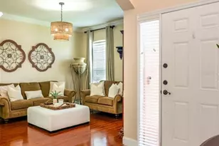 10755 Northridge Ct, Trinity, FL 34655 - Photo 4