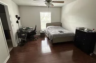 5154 Sunridge Palms Dr, Tampa, FL 33617 - Photo 10