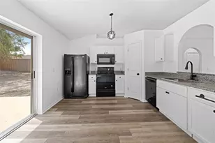 5328 Elwood Rd, Spring Hill, FL 34608 - Photo 20