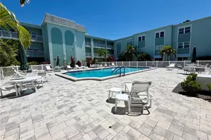 1706 Belleair Forest Dr, Belleair, FL 33756 - Photo 28