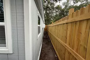 613 1st Ave NE, Largo, FL 33770 - Photo 32