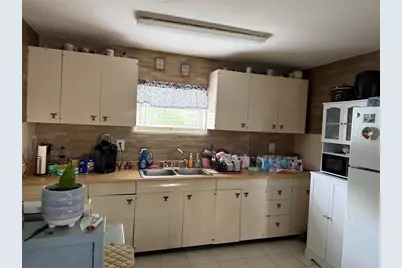 613 1st Avenue NE, Largo, FL 33770 - Photo 10