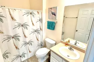 10764 70th Ave, Seminole, FL 33772 - Photo 24