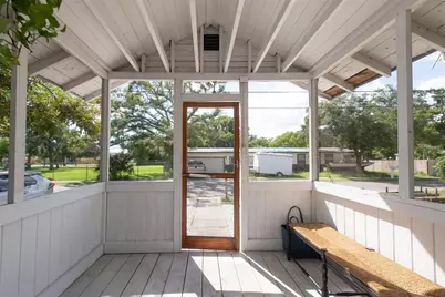 1840 51st Street S, Gulfport, FL 33707 - Photo 2