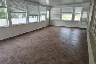 902 Greenbelt Cir, Brandon, FL 33510 - Photo 8