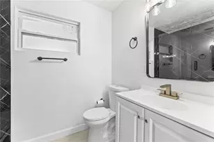 6221 Florida Cir E, Apollo Beach, FL 33572 - Photo 24