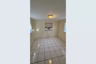 15717 Morgan Street, Clearwater, FL 33760 - Photo 8