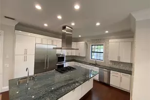 420 S Royal Poinciana Dr, Tampa, FL 33609 - Photo 6