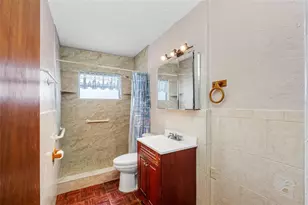 126 W Grapefruit Cir, Clearwater, FL 33759 - Photo 40