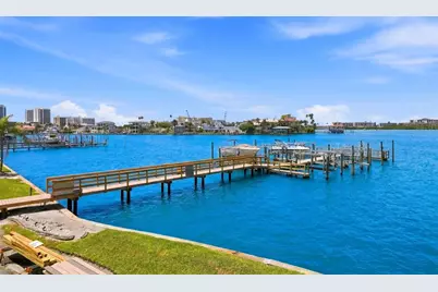 200 Brightwater Drive #10, Clearwater Beach, FL 33767 - Photo 12