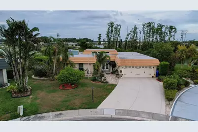 1411 Jacobson Circle, Sun City Center, FL 33573 - Photo 6
