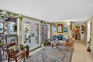 1411 Jacobson Cir, Sun City Center, FL 33573 - Photo 10
