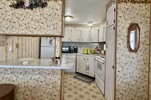 34115 Alamanda Dr N, Pinellas Park, FL 33781 - Photo 8