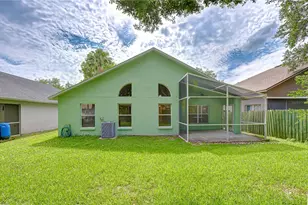 18927 Twinberry Dr, Tampa, FL 33647 - Photo 2