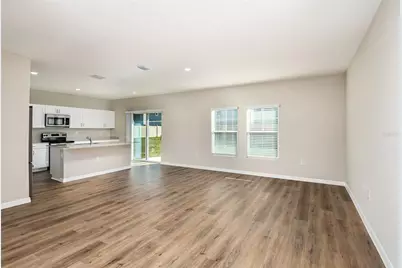 36602 Sagemoor Drive, Zephyrhills, FL 33541 - Photo 12